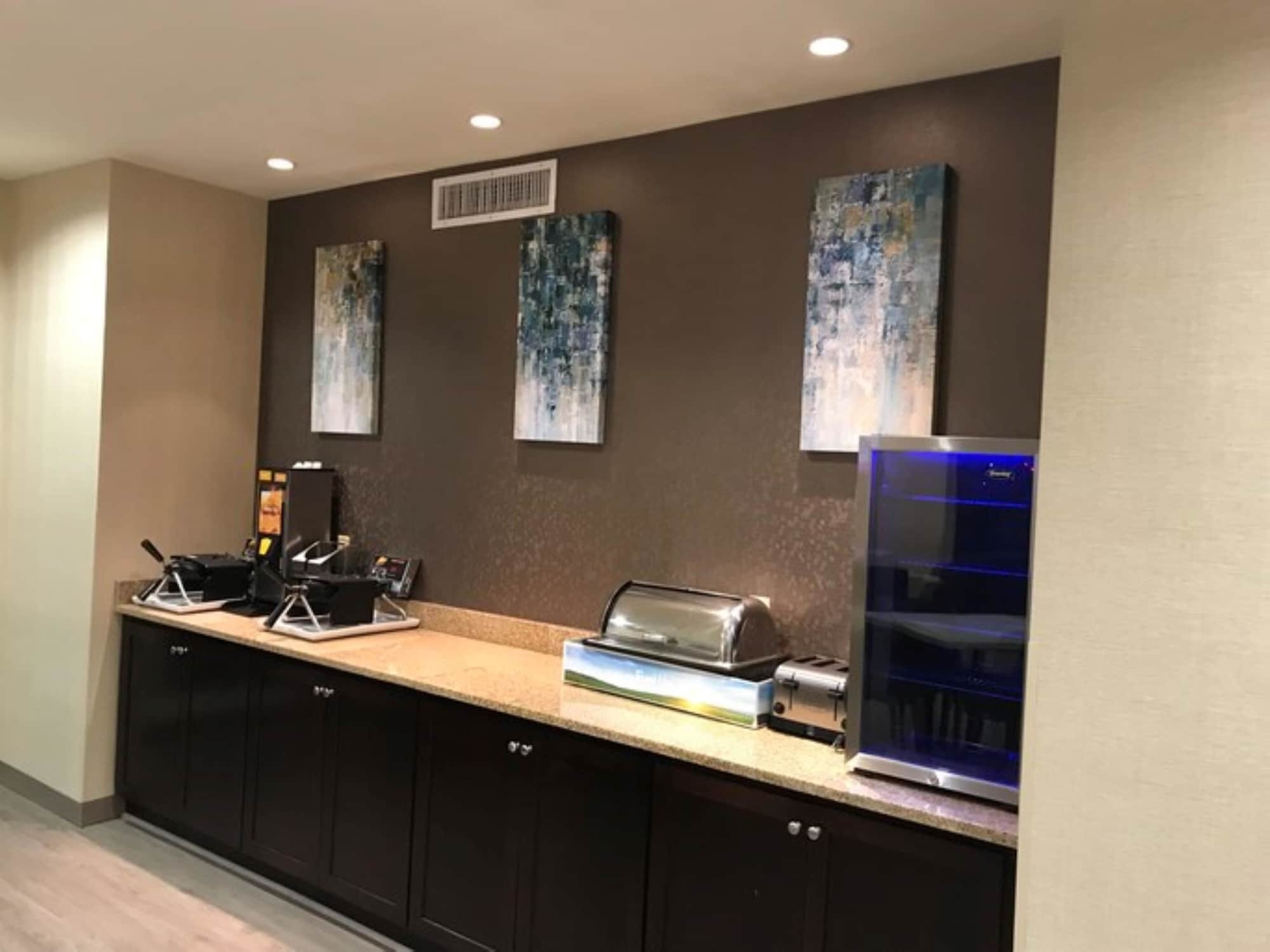 Best Western Dothan Inn & Suites Eksteriør bilde